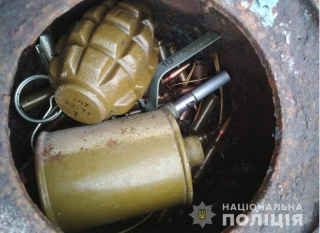 У жовтні волиняни добровільно здали півтори тисячі одиниць зброї