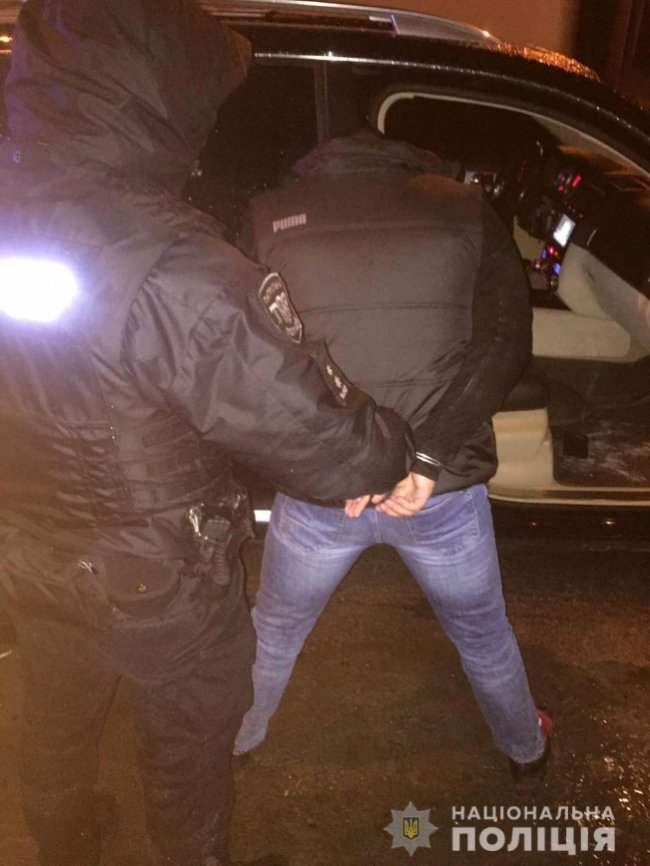 Грабіжникам, які у Луцьку вкрали у чоловіка понад мільйон, «світить» до 15 років тюрми