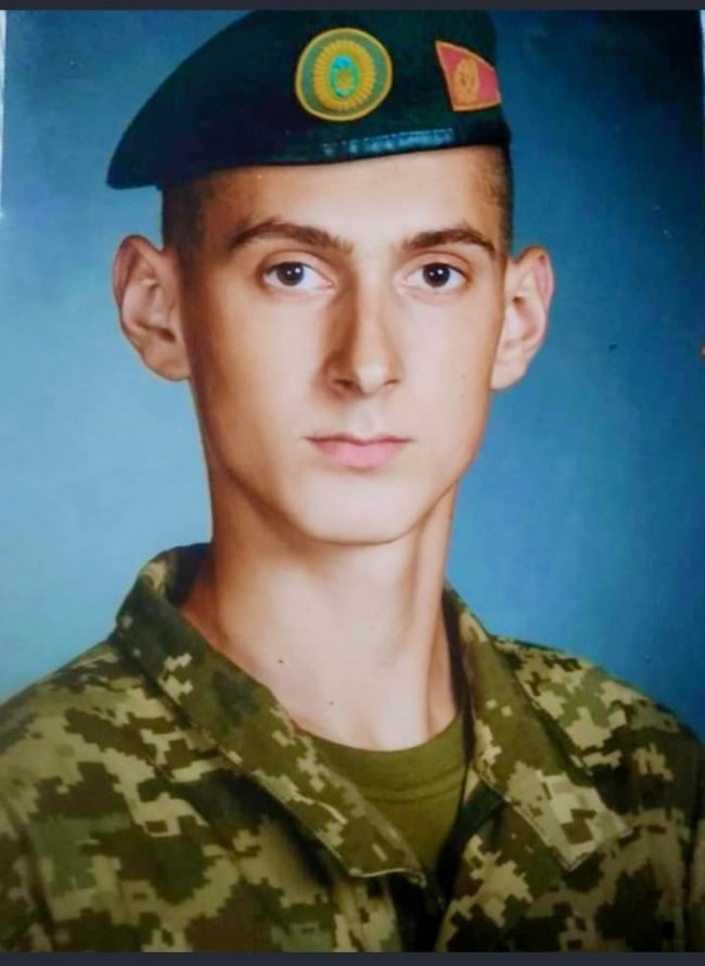 На Волині вручили посмертні нагороди рідним загиблих на війні Героїв Богдана Лебедя та Юрія Лукашука