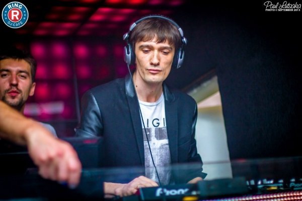 Відомий діджей виступив у луцькому клубі. ФОТО