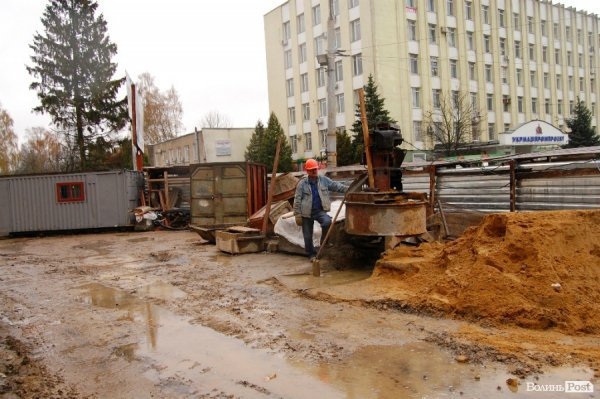 Луцький вокзал відремонтують до жовтня