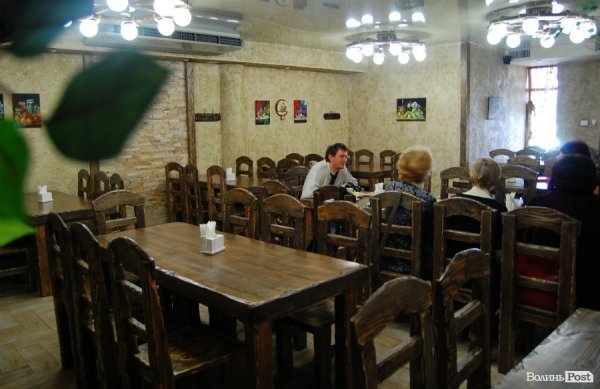 У Луцьку відкрилася виставка копій старих картин