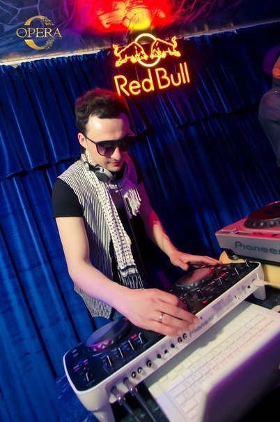 «Дєвішнік» у луцькому клубі. ФОТО