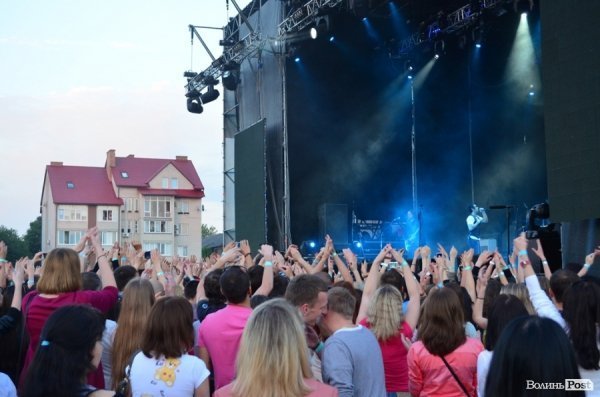 Як у Луцьку відривалися на концерті Океану Ельзи. ФОТО. ВІДЕО