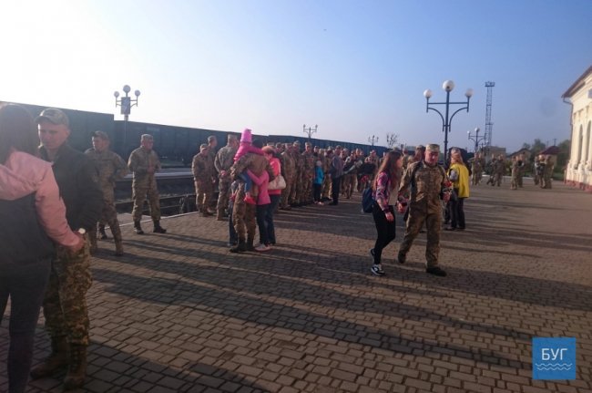 Як у Володимирі зустрічали бійців 14-ої бригади. ФОТО