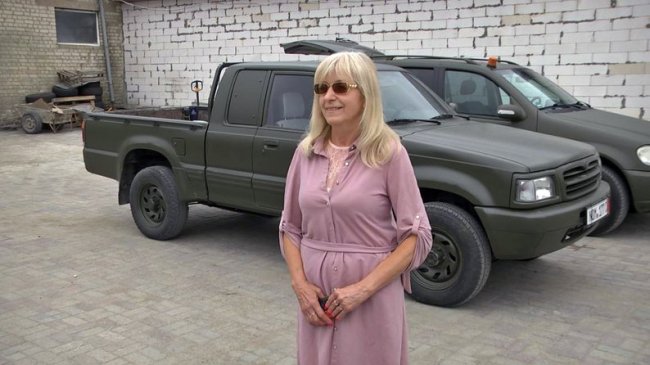 Луцькі волонтери з початку повномасштабної війни щотижня їздять на передову. ВІДЕО