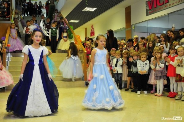 У Луцьку відбувся «Бал у Попелюшки»