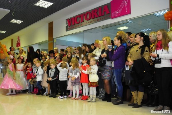 У Луцьку відбувся «Бал у Попелюшки»