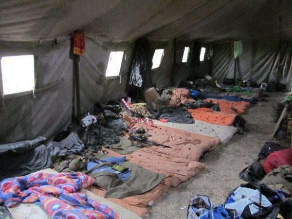 51-ша бригада: «п'яні, обмануті, в скотських умовах». ФОТО