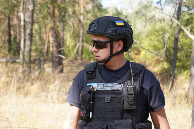 Волинські сапери продовжують розміновувати  території Донеччини