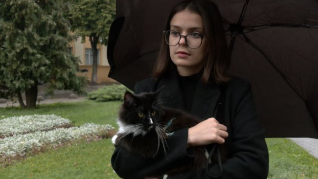 Роздали кілька тонн корму: як у Луцьку допомагають переселенцям з тваринами. ФОТО. ВІДЕО