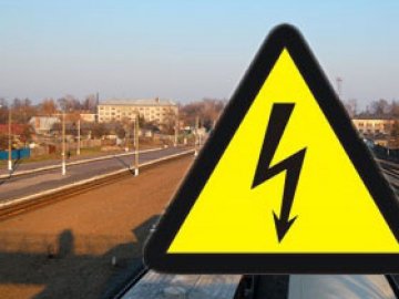На Харківщині підлітка вразило струмом на даху залізничного вагона