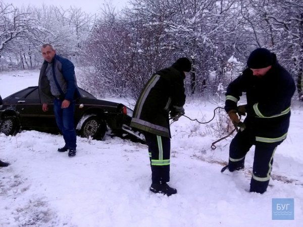 На Волині «Жигулі» злетіли в кювет