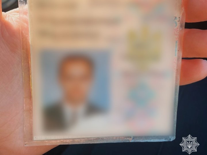 У Луцьку спіймали двох водіїв з підробленими документами