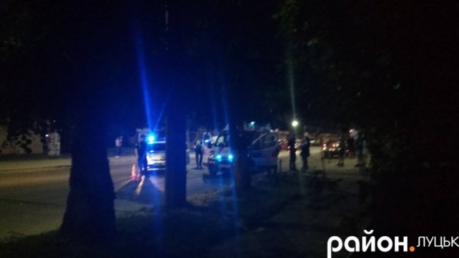 Біля Центрального ринку авто збило жінку