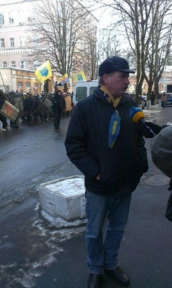 Верховну Раду пікетують тисячі майданівців. ФОТО