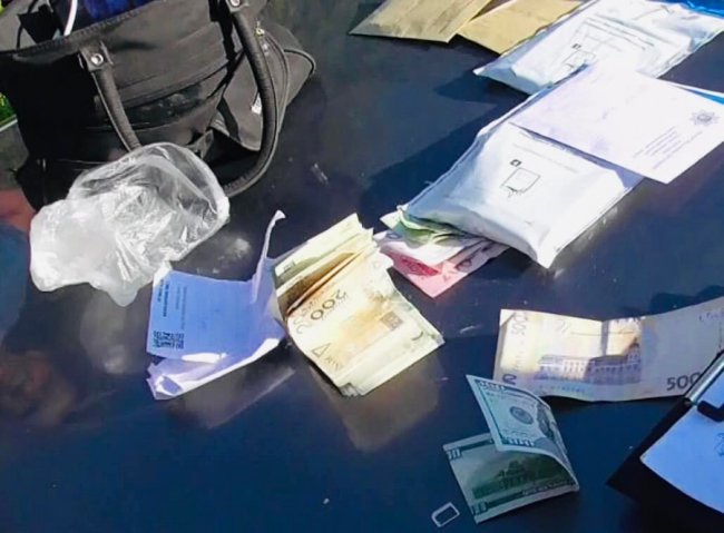 Три волинянки на Прикарпатті обікрали будинок. ФОТО