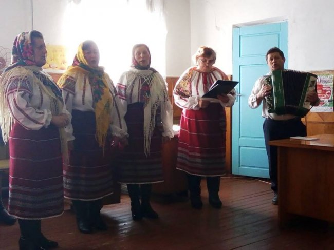 Жінка з волинського села стала матір'ю-героїнею