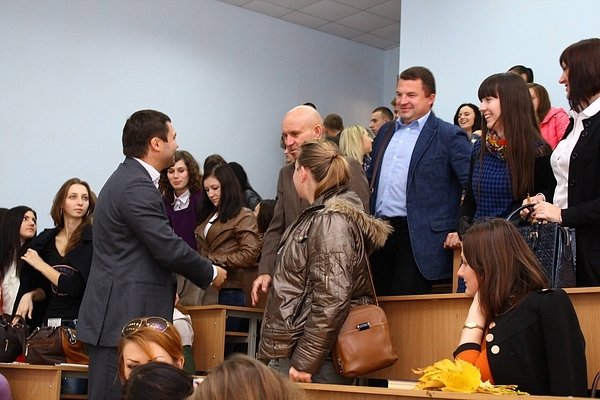 Кандидат у народні депутати Роман Іванюк прочитав лекцію в ЛНТУ. ФОТО*