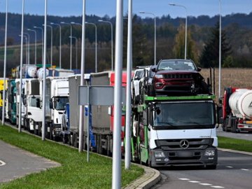 Через блокаду кордону в Україні почалися проблеми з постачанням пального, – Мінагрополітики