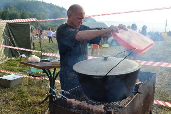 На дебютному «Франко-фесті» зібрались десятки тисяч людей та три луцькі гурти. ФОТО