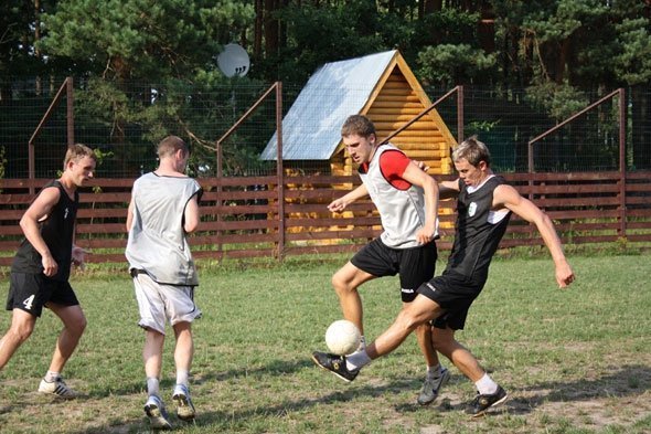 Львівський футбольний клуб тренується на Волині. ФОТО