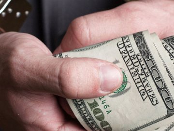 Голова однієї із громад Волині «погорів» на хабарі, – ЗМІ