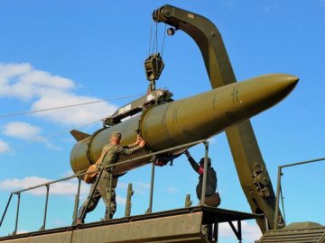 Скільки ракет залишилось у росії