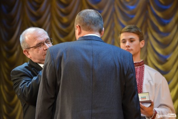 Ювілей Волині: вітання, оплески та нагородження «відомих і почесних». ФОТО