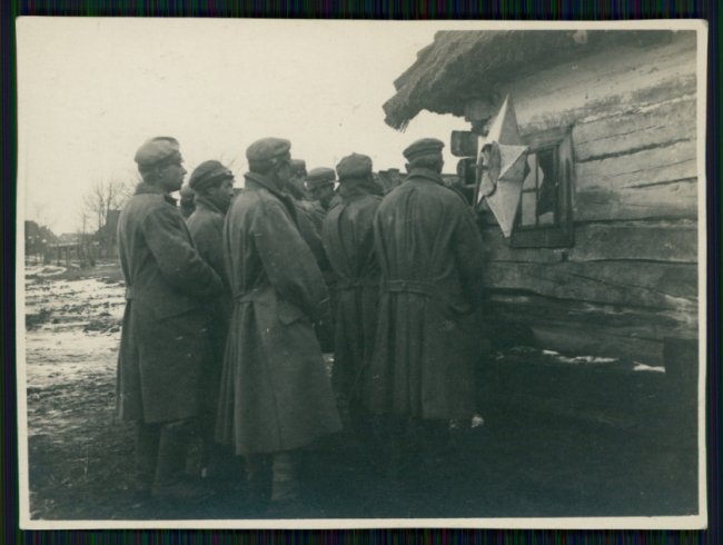 Волинське село на столітніх світлинах. ФОТО