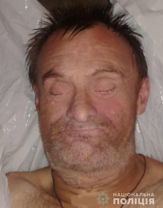 У Ковелі бус на смерть збив чоловіка: просять опізнати тіло. ФОТО 18+