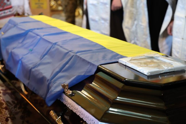 У Луцькій громаді попрощалися з Героєм Віктором Кицуном
