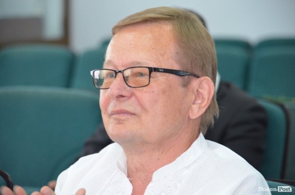 Мер Луцька привітав медичних працівників з їхнім професійним святом. ФОТО