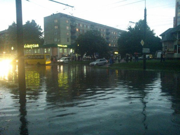 Як затоплювало Тернопіль. ФОТО. ВІДЕО