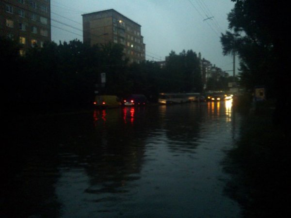 Як затоплювало Тернопіль. ФОТО. ВІДЕО