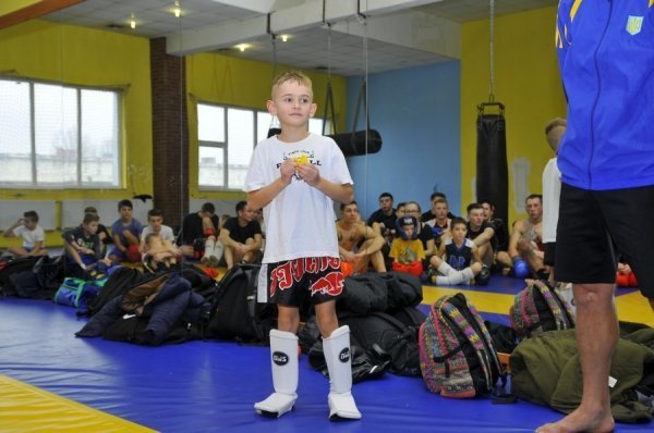 Як у Луцьку готують чемпіонів з тайського боксу