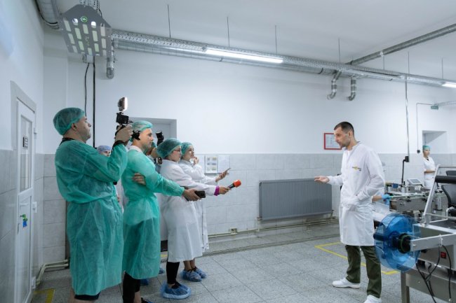 У Луцьку показали виробництво, яке займається рідинами для вейпів 