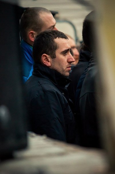 Як у Луцьку «Беркут» ставав на коліна. ФОТО