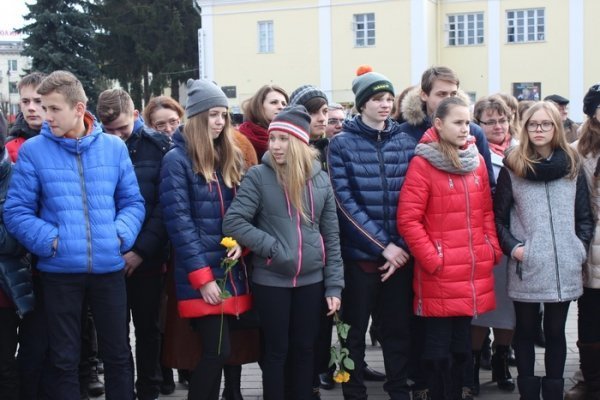 У Луцьку вшанували пам'ять Лесі Українки. ФОТО