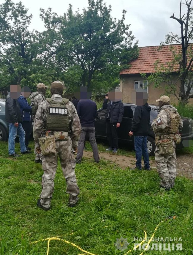 На Закарпатті спіймали злодія, який вкрав у волинянина понад мільйон гривень і ювелірку. ФОТО