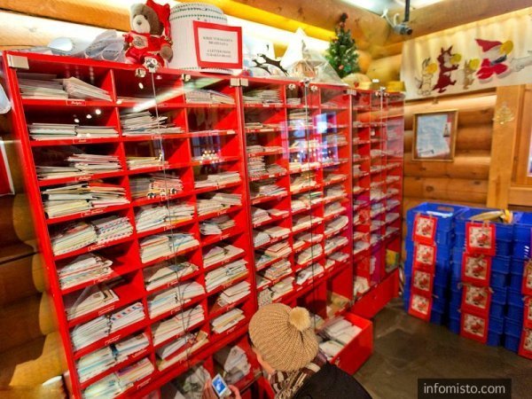 Як виглядає «Святий Миколай» у різних країнах світу. ФОТО