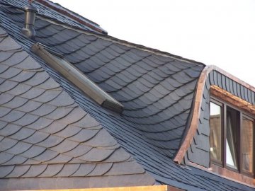 Красива покрівля для будинку: який матеріал вибрати?*