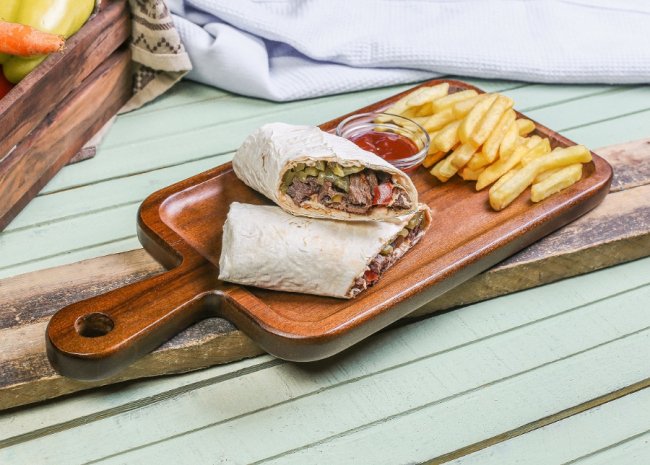 Фудкорт у РЦ «Промінь»: підбірка вигідних пропозицій у вересні*