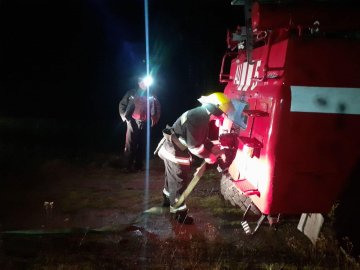 На Волині «швидка» злетіла в кювет 