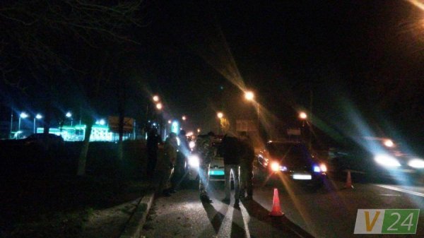 Аварія у Луцьку: нетверезий пішохід влетів під авто