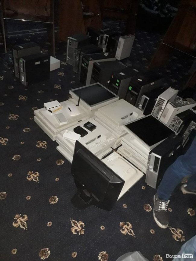 На Волині припинили діяльність нелегального грального закладу