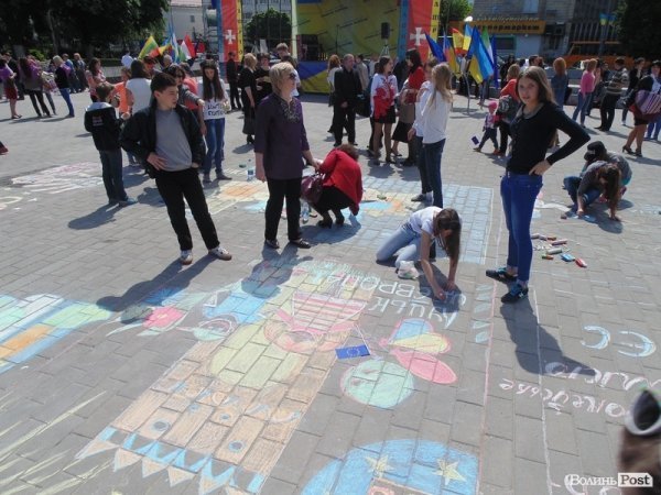 Центр Луцька розмалювали по-європейськи. ФОТО