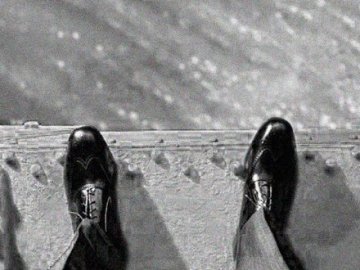 Луцький таксист вичислив самогубця й викликав поліцію