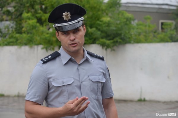 У Луцьку поліцейські отримали нові погони і звання. ФОТО