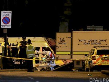 Теракт в Манчестері: вибухнули бомби, начинені цвяхами